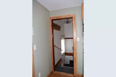 213 Brown Street W, Comfrey, MN 56019 - Photo 9