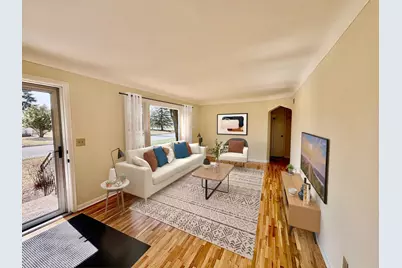 993 Roma Avenue, Roseville, MN 55113 - Photo 9