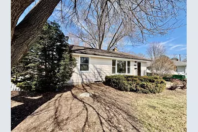 993 Roma Avenue, Roseville, MN 55113 - Photo 1