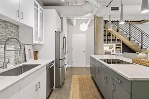 200 Park Ave, Minneapolis, MN 55415 - Photo 9