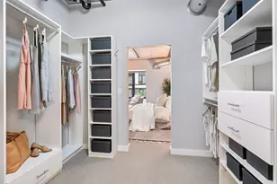 200 Park Ave, Minneapolis, MN 55415 - Photo 37
