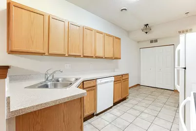 5040 Holly Lane N #3, Plymouth, MN 55446 - Photo 5