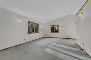 302 N Hickory St, Royalton, MN 56373 - Photo 3