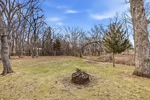 302 N Hickory St, Royalton, MN 56373 - Photo 33