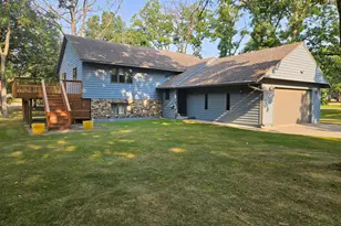 302 N Hickory St, Royalton, MN 56373 - Photo 1
