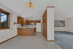 302 N Hickory St, Royalton, MN 56373 - Photo 17
