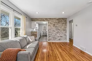 4400 Jefferson St NE, Columbia Heights, MN 55421 - Photo 9