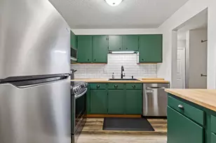 3850 Plymouth Blvd, Plymouth, MN 55446 - Photo 5