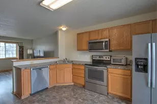 142 19th Ave SE, Cambridge, MN 55008 - Photo 5