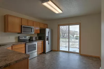 142 19th Avenue SE, Cambridge, MN 55008 - Photo 3