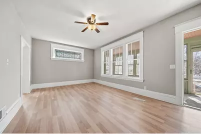 363 Geranium Avenue E, Saint Paul, MN 55130 - Photo 5