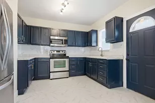 363 Geranium Ave E, Saint Paul, MN 55130 - Photo 7