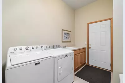 2331 Glacier Way, Hastings, MN 55033 - Photo 25