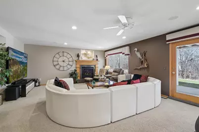 2331 Glacier Way, Hastings, MN 55033 - Photo 27