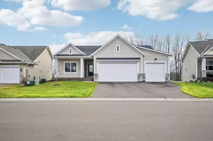 1732 Spruce St, Farmington, MN 55024 - Photo 5