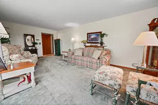635 Edgemont Dr NE, Saint Cloud, MN 56304 - Photo 7