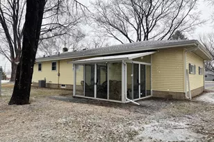 635 Edgemont Dr NE, Saint Cloud, MN 56304 - Photo 3