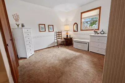 635 Edgemont Drive NE, Saint Cloud, MN 56304 - Photo 23