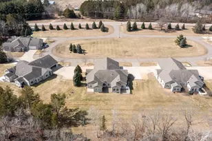 12762 Vintage Cir, Staples, MN 56479 - Photo 7