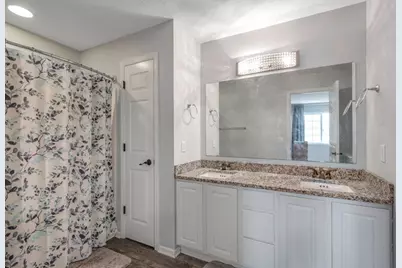 7466 Derby Lane, Shakopee, MN 55379 - Photo 9