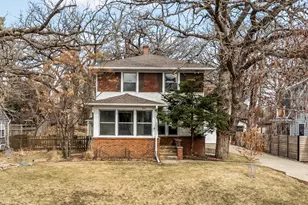 2414 W 54th St, Minneapolis, MN 55410 - Photo 43