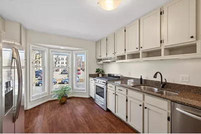 1946 Dupont Avenue S, Minneapolis, MN 55403 - Photo 11