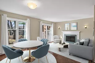 1946 Dupont Ave S, Minneapolis, MN 55403 - Photo 5