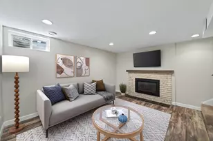 1946 Dupont Ave S, Minneapolis, MN 55403 - Photo 25