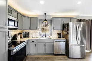 18316 Everglade Dr NE, Wyoming, MN 55092 - Photo 5