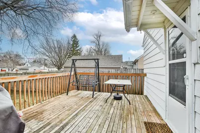 1801 E Oakland Avenue, Austin, MN 55912 - Photo 9