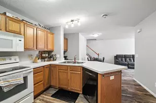 8870 92nd St S, Cottage Grove, MN 55016 - Photo 11