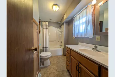 323 10th Street N, Breckenridge, MN 56520 - Photo 9