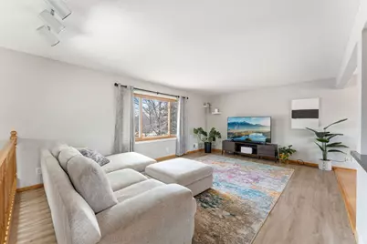 1736 Long Lake Road, New Brighton, MN 55112 - Photo 3