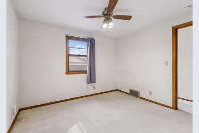 176 Emerson Avenue W, West Saint Paul, MN 55118 - Photo 33