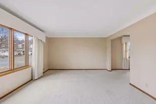 176 Emerson Ave W, West Saint Paul, MN 55118 - Photo 3