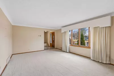 176 Emerson Avenue W, West Saint Paul, MN 55118 - Photo 5