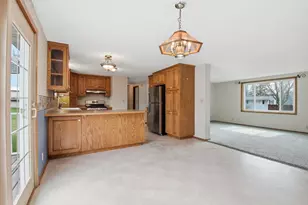 114 4th Street N, Grove City, MN 56243 - Photo 3