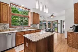 4299 Westchester Cir, Eagan, MN 55123 - Photo 19