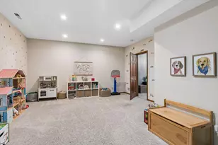 4299 Westchester Cir, Eagan, MN 55123 - Photo 39