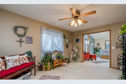 2338 Hoffman Path, Mankato, MN 56001 - Photo 9