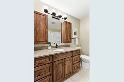 766 County Road F W #E, Shoreview, MN 55126 - Photo 17