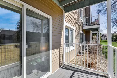 766 County Road F W #E, Shoreview, MN 55126 - Photo 5