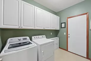 9514 Roosevelt Dr, Chanhassen, MN 55317 - Photo 33