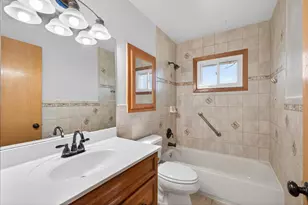 5845 Jersey Ave N, Crystal, MN 55428 - Photo 17