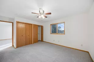 2294 Pinewood Dr, Shakopee, MN 55379 - Photo 21