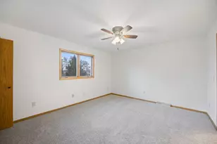 2294 Pinewood Dr, Shakopee, MN 55379 - Photo 19