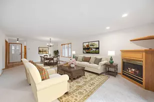 2294 Pinewood Dr, Shakopee, MN 55379 - Photo 13