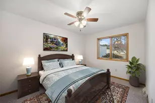 2294 Pinewood Dr, Shakopee, MN 55379 - Photo 25