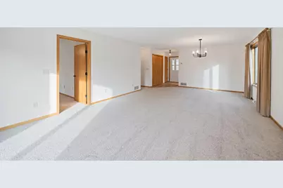 2294 Pinewood Drive, Shakopee, MN 55379 - Photo 17