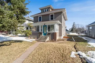 3718 W 4th St, Duluth, MN 55807 - Photo 1